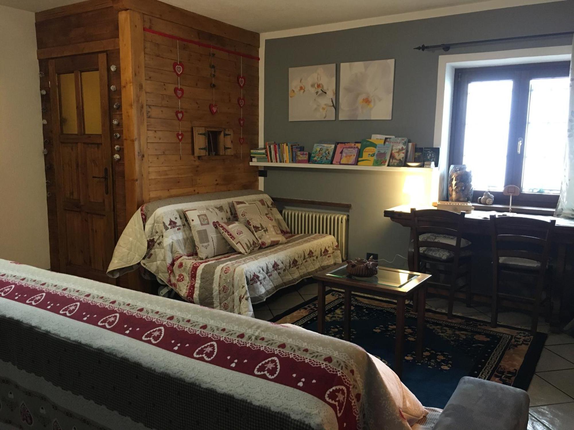 La Casa Del Bosco Appartement Aosta Buitenkant foto