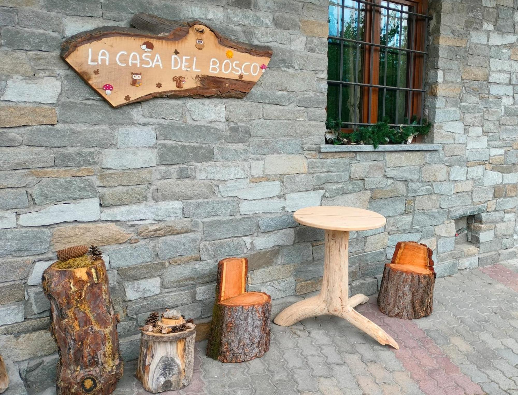 La Casa Del Bosco Appartement Aosta Buitenkant foto